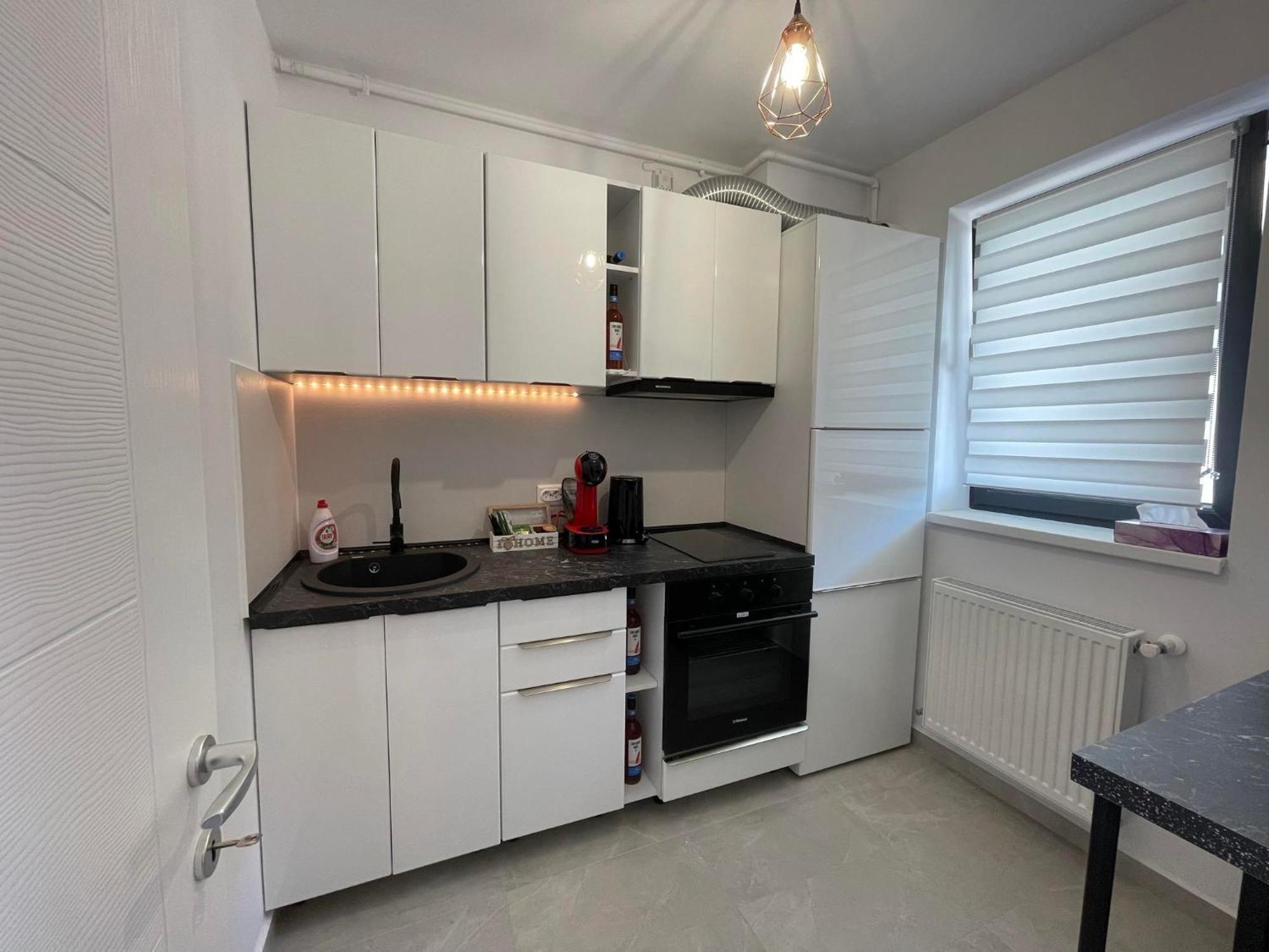 Metropolis Elegance Apartment Bukares Bagian luar foto