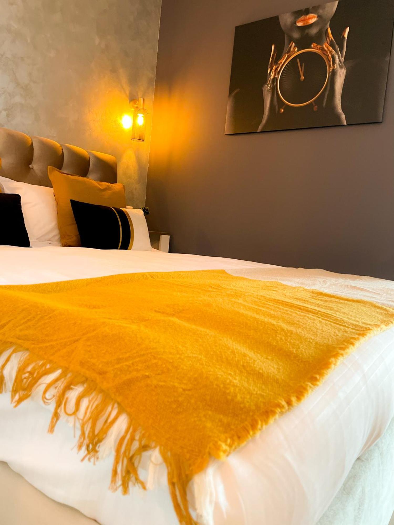 Metropolis Elegance Apartment Bukares Bagian luar foto
