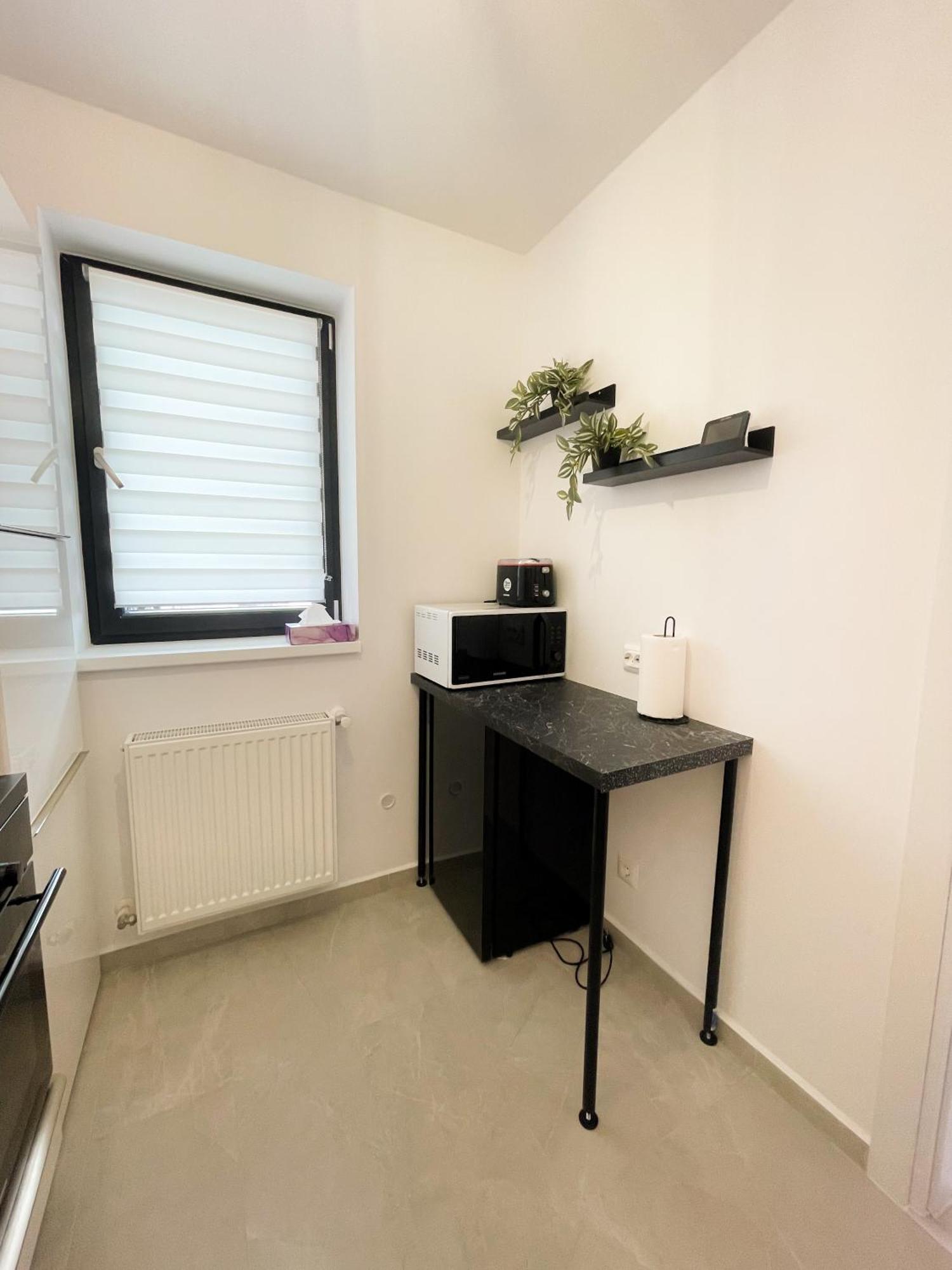 Metropolis Elegance Apartment Bukares Bagian luar foto