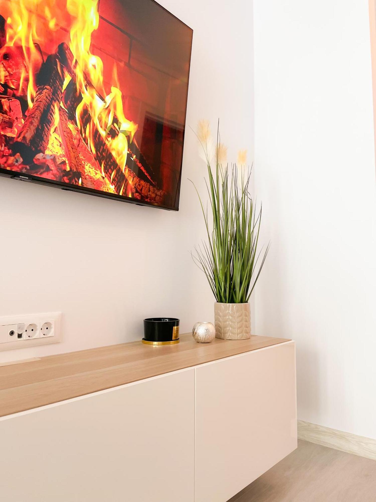 Metropolis Elegance Apartment Bukares Bagian luar foto