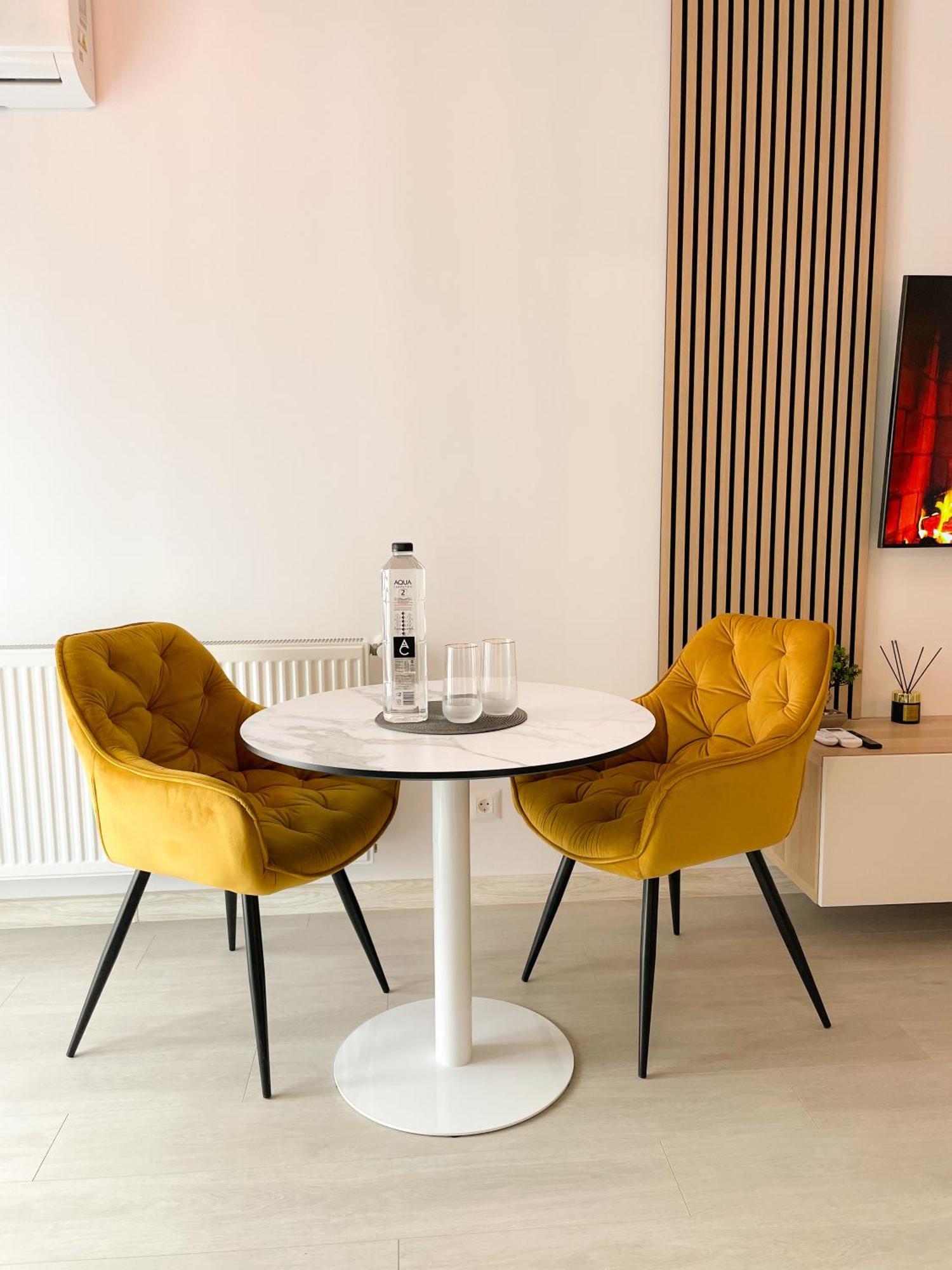 Metropolis Elegance Apartment Bukares Bagian luar foto