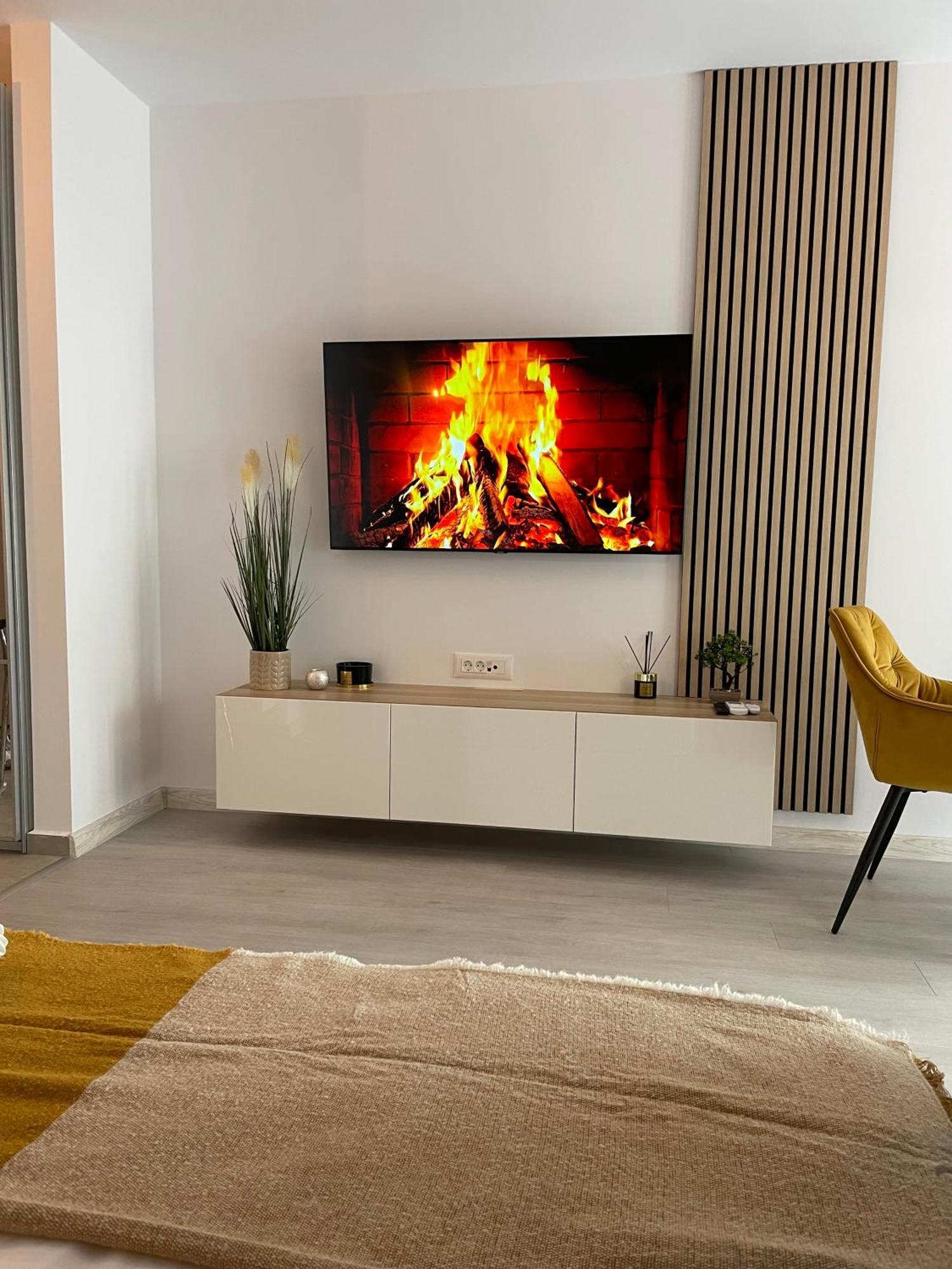 Metropolis Elegance Apartment Bukares Bagian luar foto