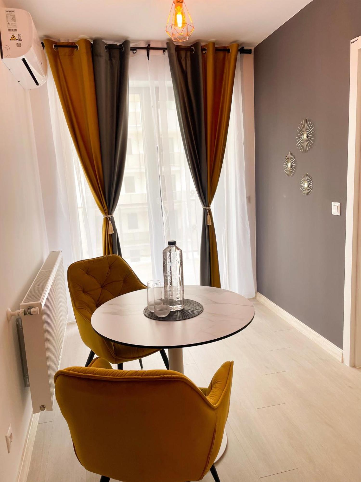 Metropolis Elegance Apartment Bukares Bagian luar foto