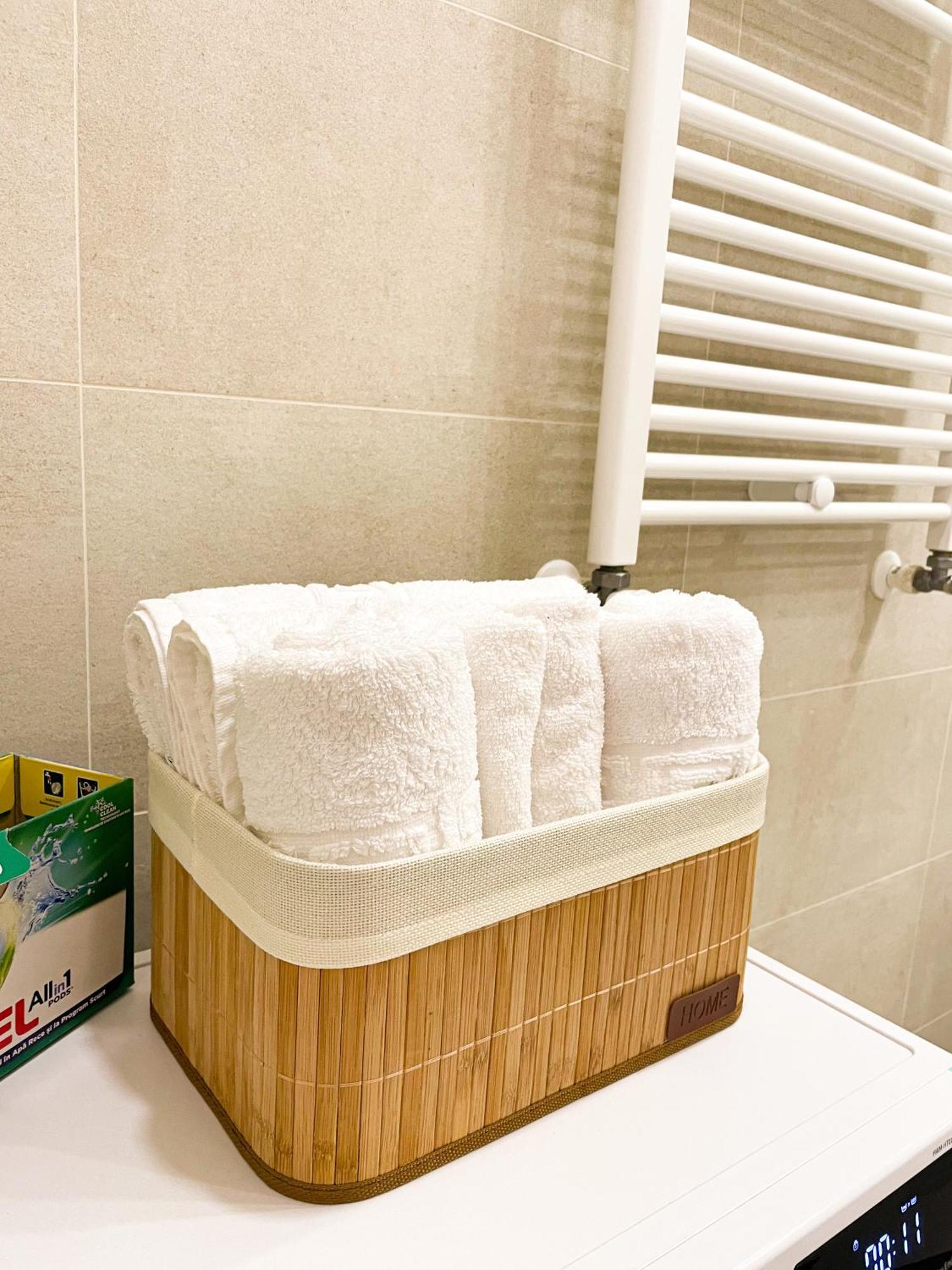 Metropolis Elegance Apartment Bukares Bagian luar foto